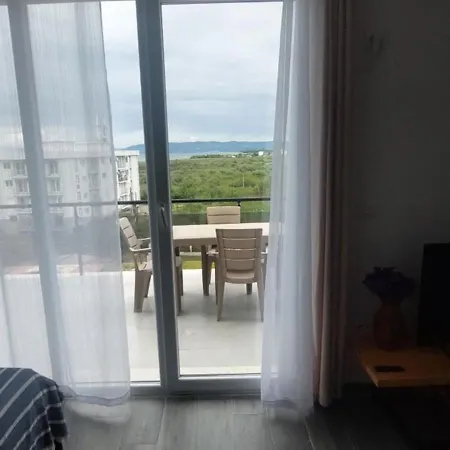 شقة Sea La Vie *